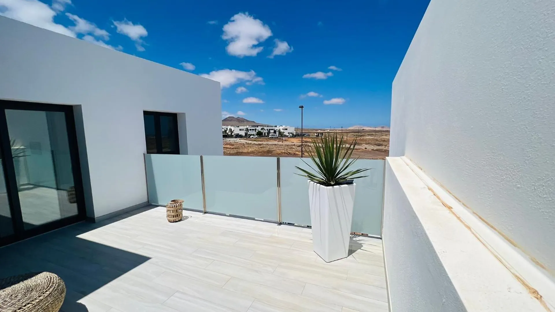 Villa Luna Lajares 0*,